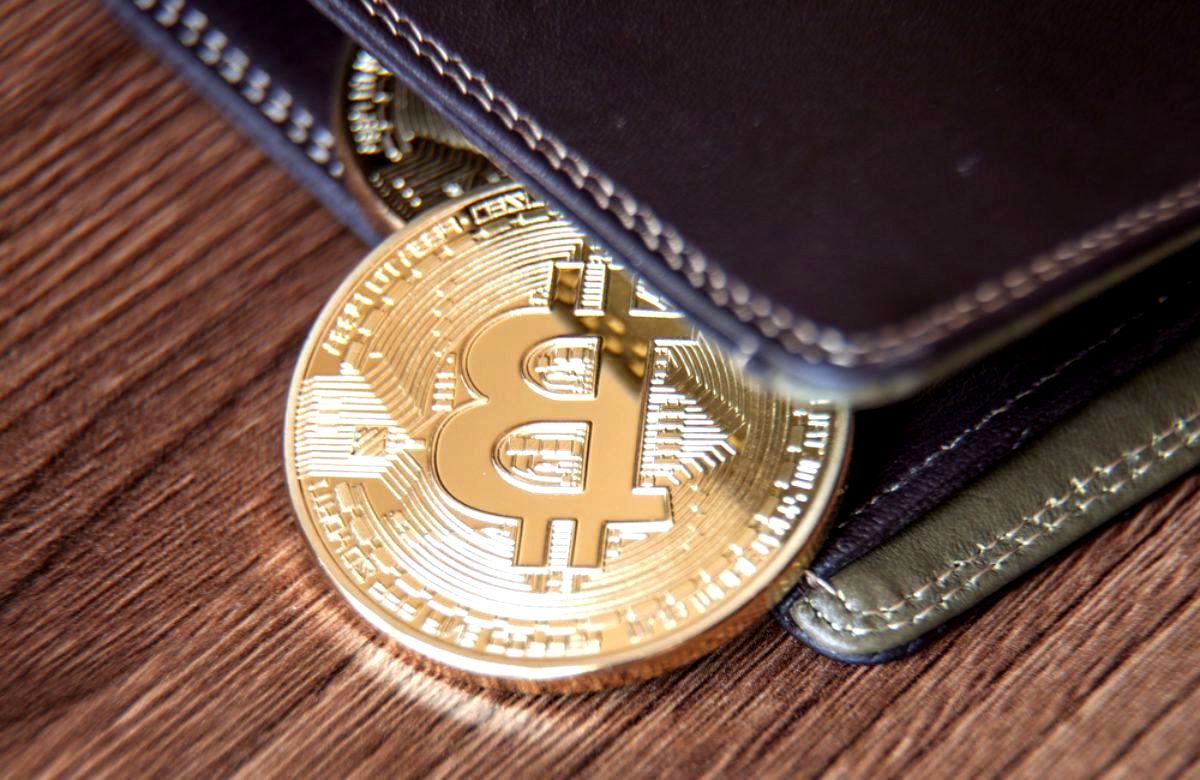 15 Milyon Dolarlık BTC Cüzdanı, 9 Yıl Aradan Sonra Harekete Geçti