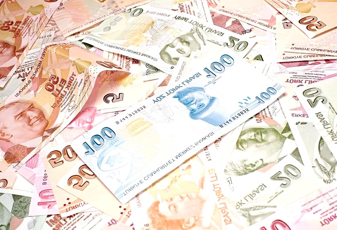 3 İhtimal Üzerinde Duruluyor, Asgari Ücret Ne Kadar Olacak?  