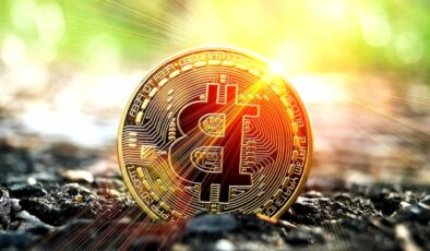 Bitcoin Düşüşe Geçince O Ülke, 150 Tane Aldı