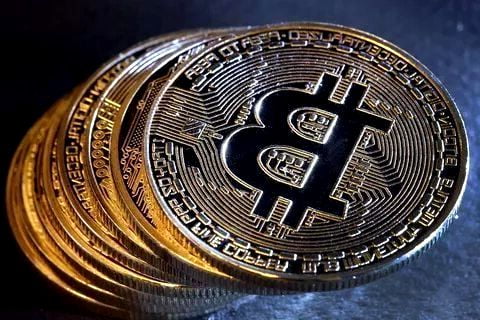 Bitcoin’in Ayağı Kaydı, Düşmesi An Meselesi!