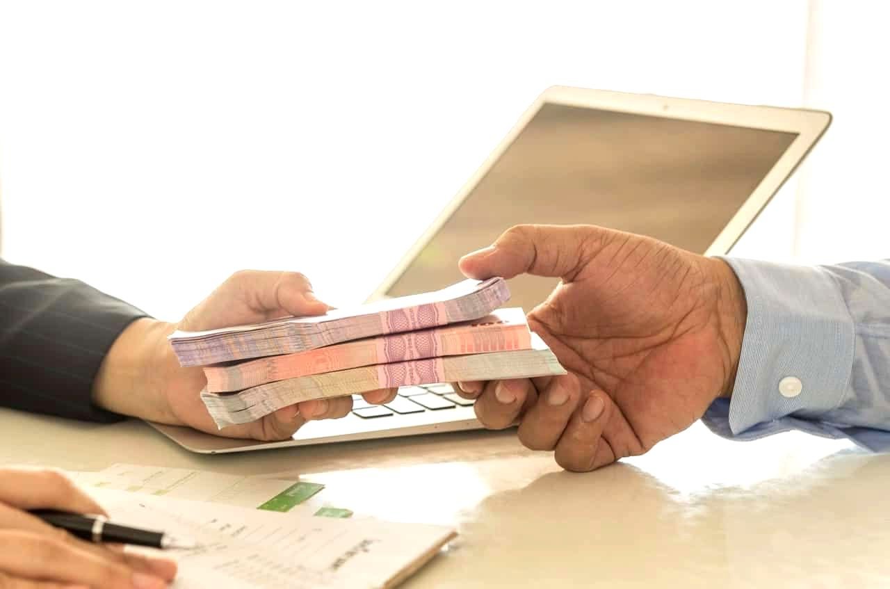 Emekli Ve Çalışanlar Dikkat! O Bankalara Kimlik Numaranız ile Başvurup 50.000 TL Alabilirsiniz