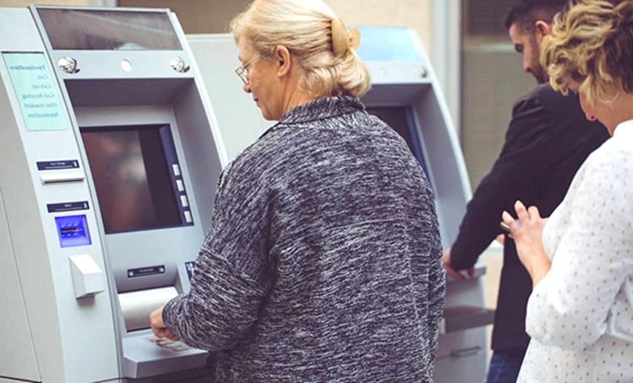Emeklilerin Maaşlarına Ne Kadar Zam Yapıldı?