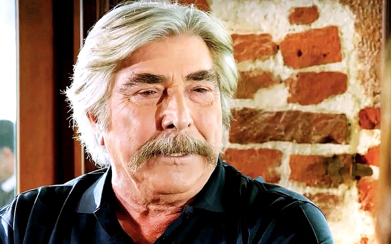 Yasak Elma’nın Hasan Ali’si Erdal Özyağcılar, Yeniden Ekranda!