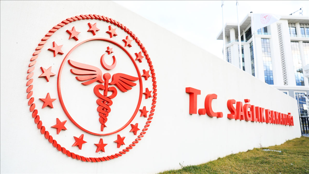 21 Mart İŞKUR Sağlık Bakanlığı 42.500 personel alımı başvuru şartları! İşte hemşire, ebe, sağlık lisansiyeri, sağlık teknisyeni kontenjanları