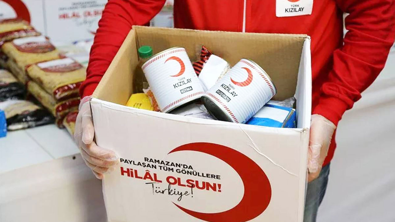 Kızılay 13.150 TL maaşla en az lise mezunu çağrı merkezi personeli alımı yapacak: İşte başvuru formu ve şartları