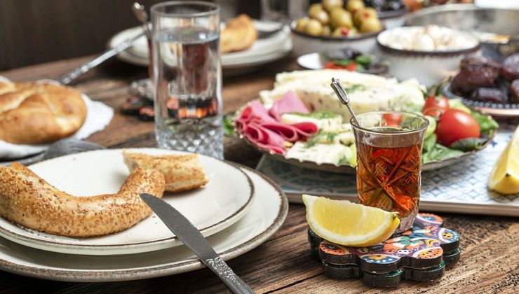 Sahurda ne yenir, hangi yiyecekler tok tutar?