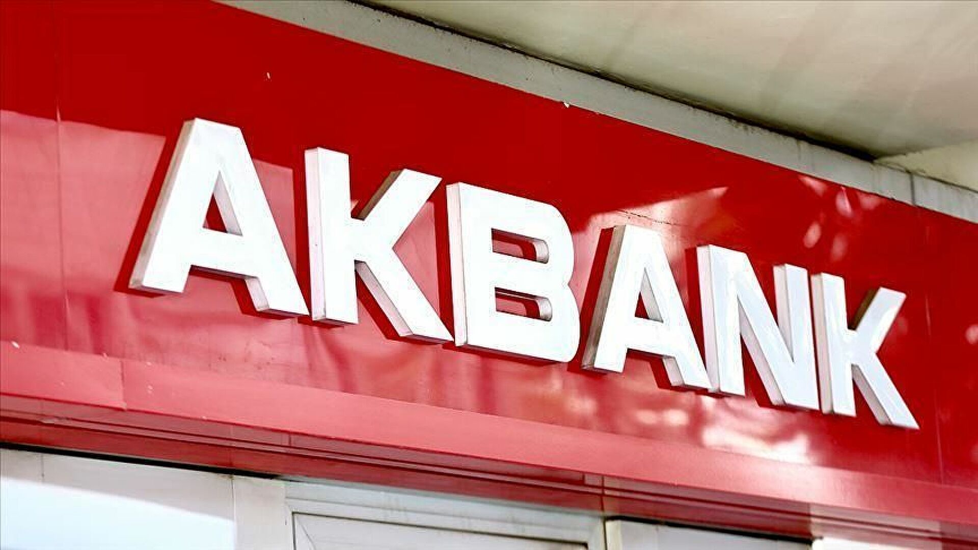 14 gün içinde işlem yapmazsanız, bir daha olmayacak! Akbank banka hesabı olanlar aman dikkat!