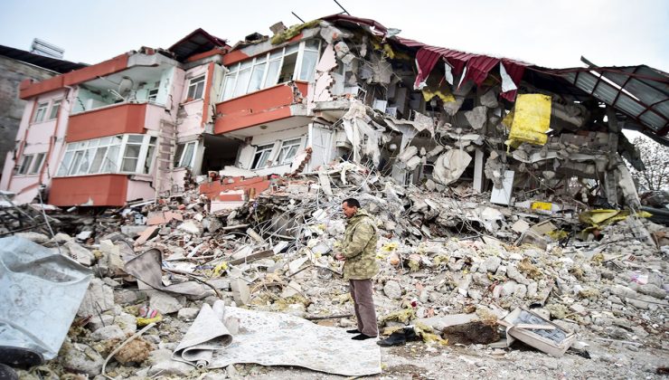 AFAD az önce peş peşe açıkladı! Depremde İstanbul’un en riskli 100 mahallesi güncellendi!