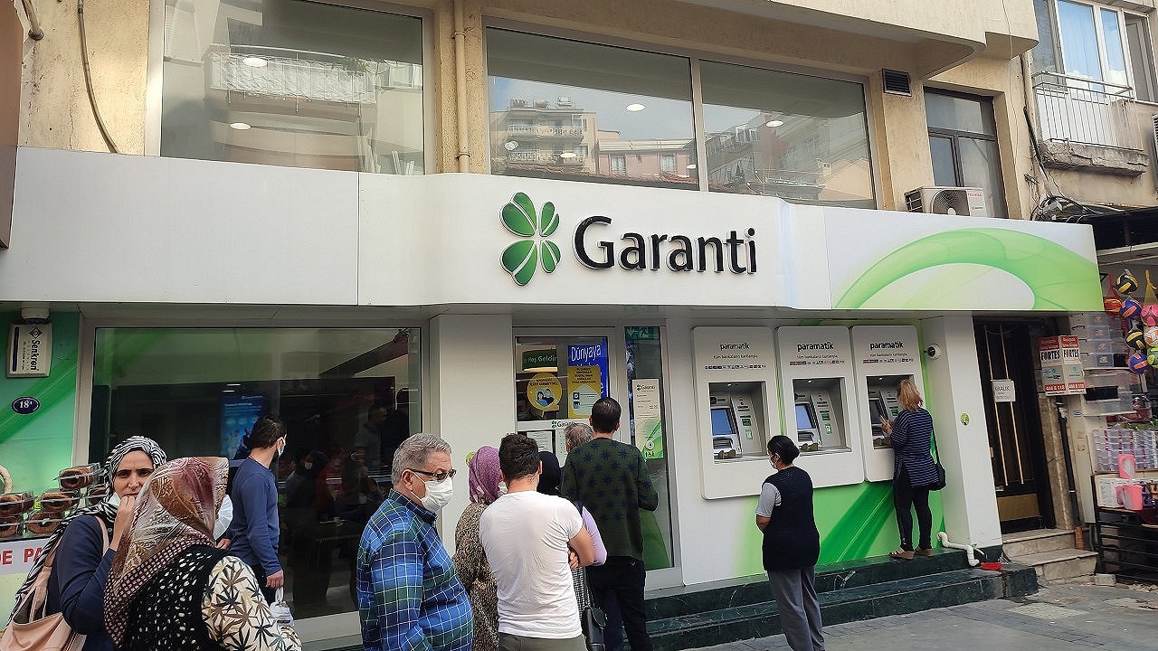 Garanti Bankası borçlarınızı kapatmak için 75.000 TL ödüyor! Düşük faizli onay alacağınız kampanya tanıtıldı!