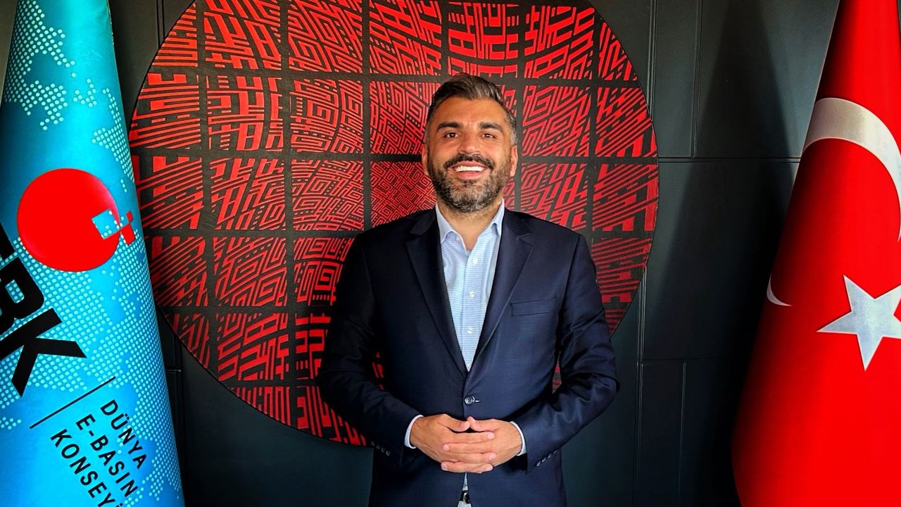 DÜNYA E-BASIN KONSEYİ GENEL KOORDİNATÖRÜ EREN ŞAR’DAN YENİ DÖNEM AÇIKLAMASI