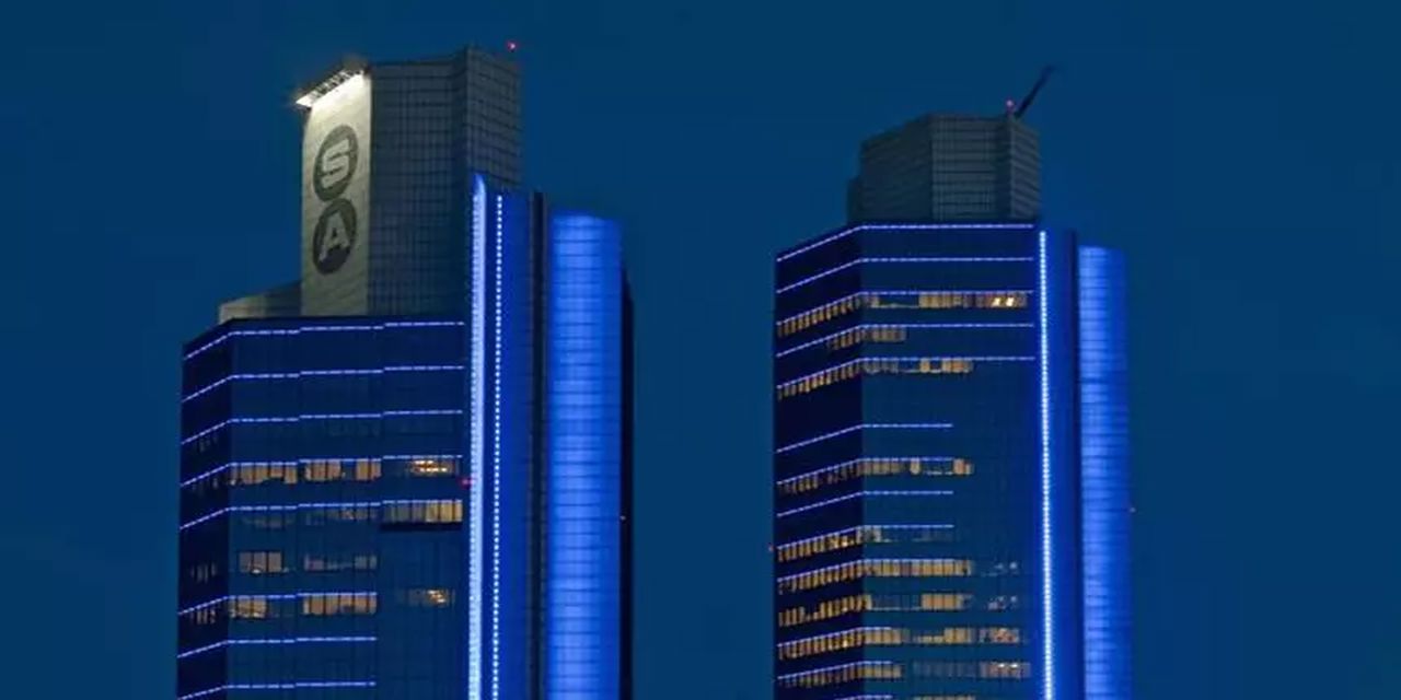 Sabancı Holding Akçansa’daki hisseleri devrediyor