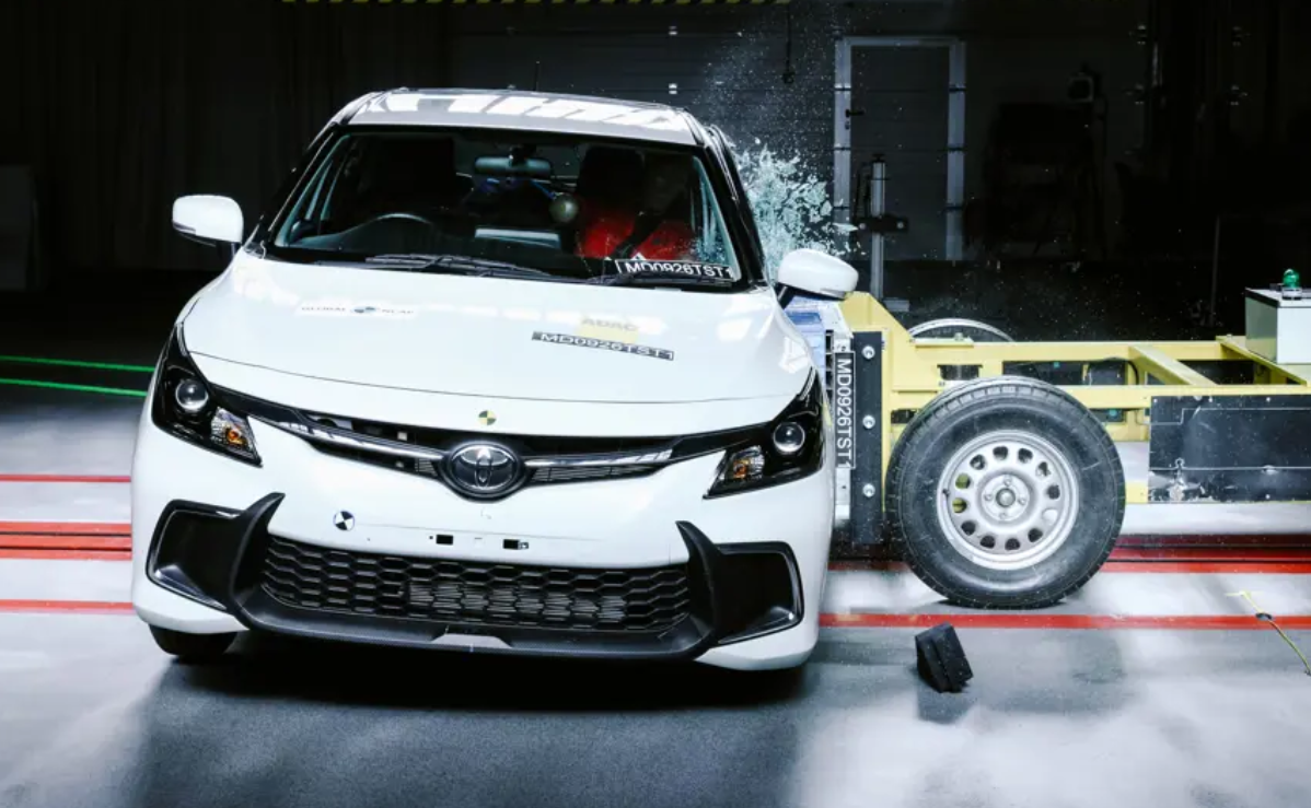 Toyota’nın gözde modeli güvenlik testinde sıfır yıldız aldı