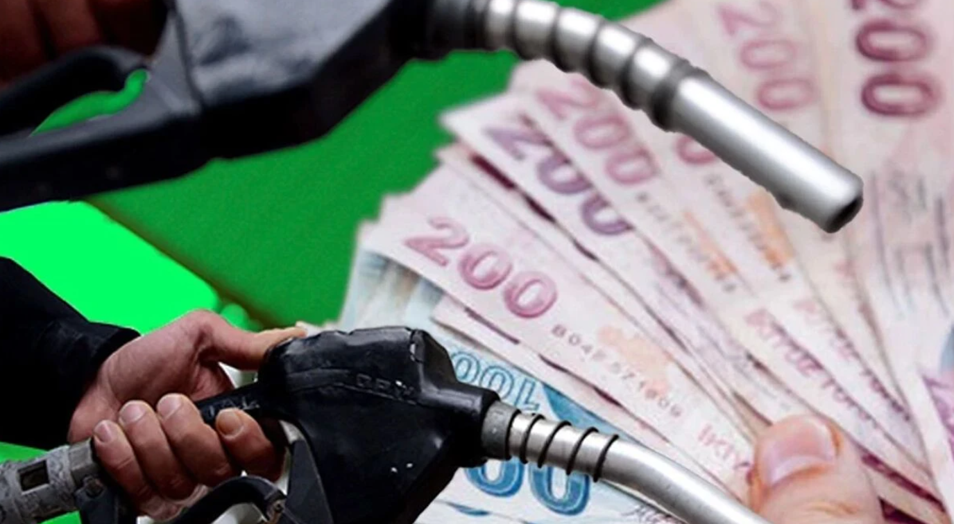 Akaryakıt fiyatlarında tabela değişiyor! Motorine ne kadar zam gelecek?