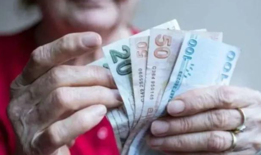 En düşük emekli maaşı ne kadar olacak? SGK uzmanı rakam verdi