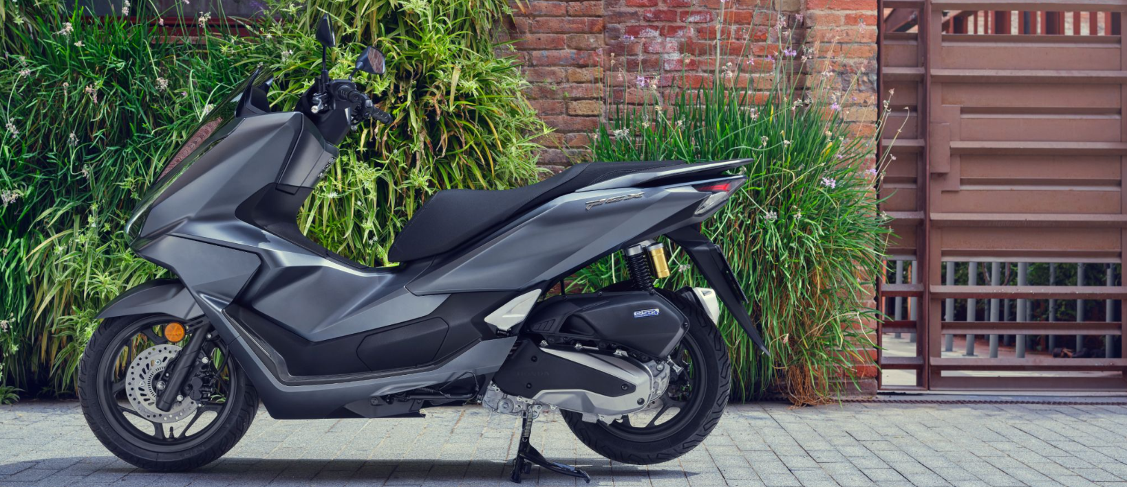 İzmir’de üretildi, satışa çıktı! Honda PCX 125’in fiyatı belli oldu