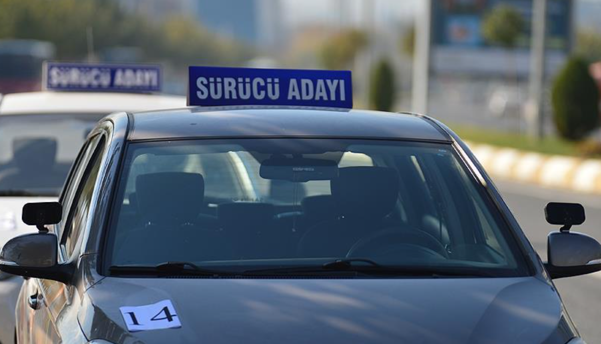 Ehliyet alacaklara müjde! Direksiyon sınavlarında yeni dönem başlıyor
